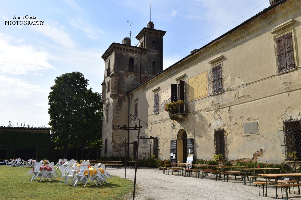 Castello Mina Della Scala *